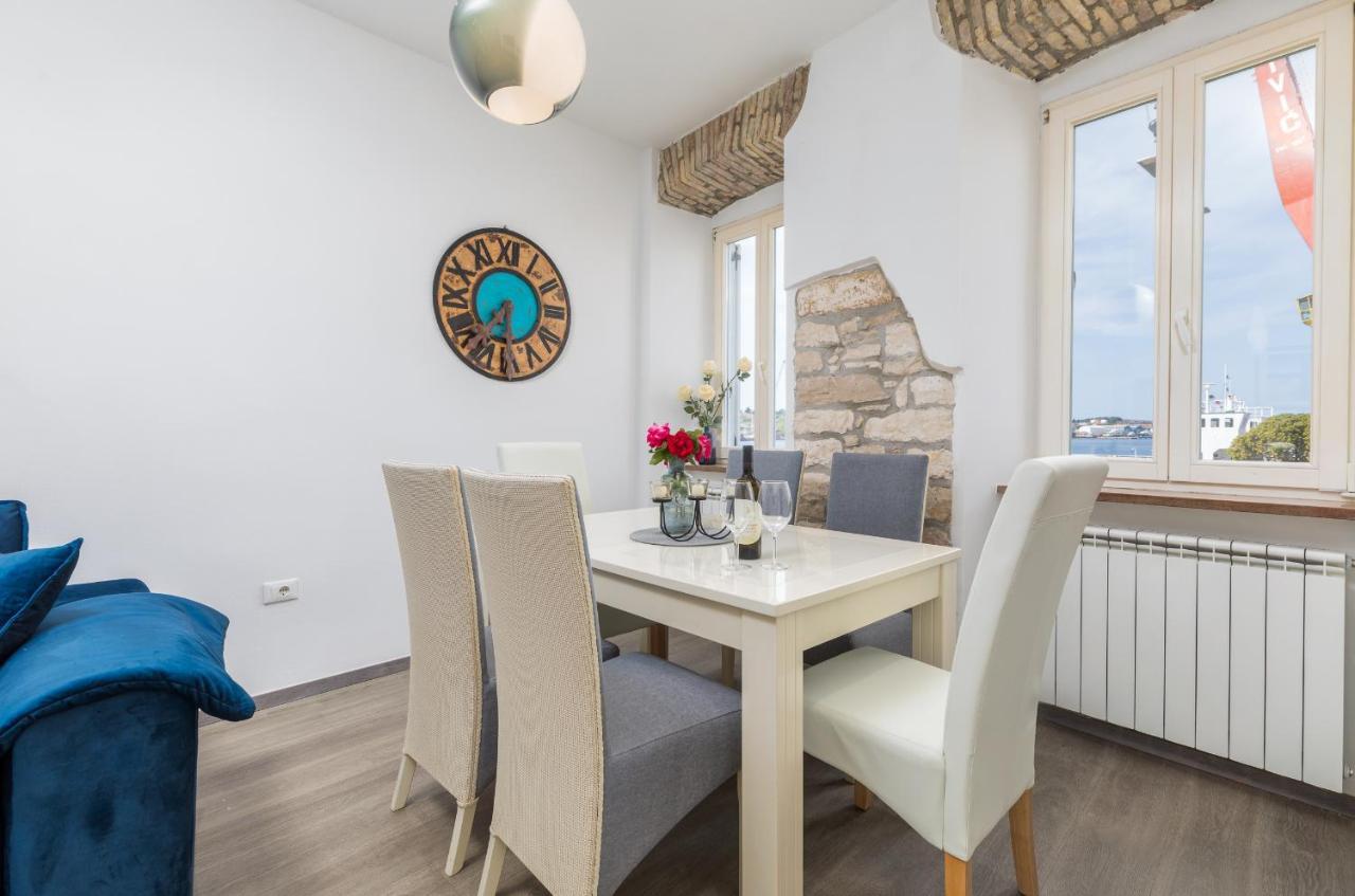 Apartment Augusto - Sea View พูลา ภายนอก รูปภาพ